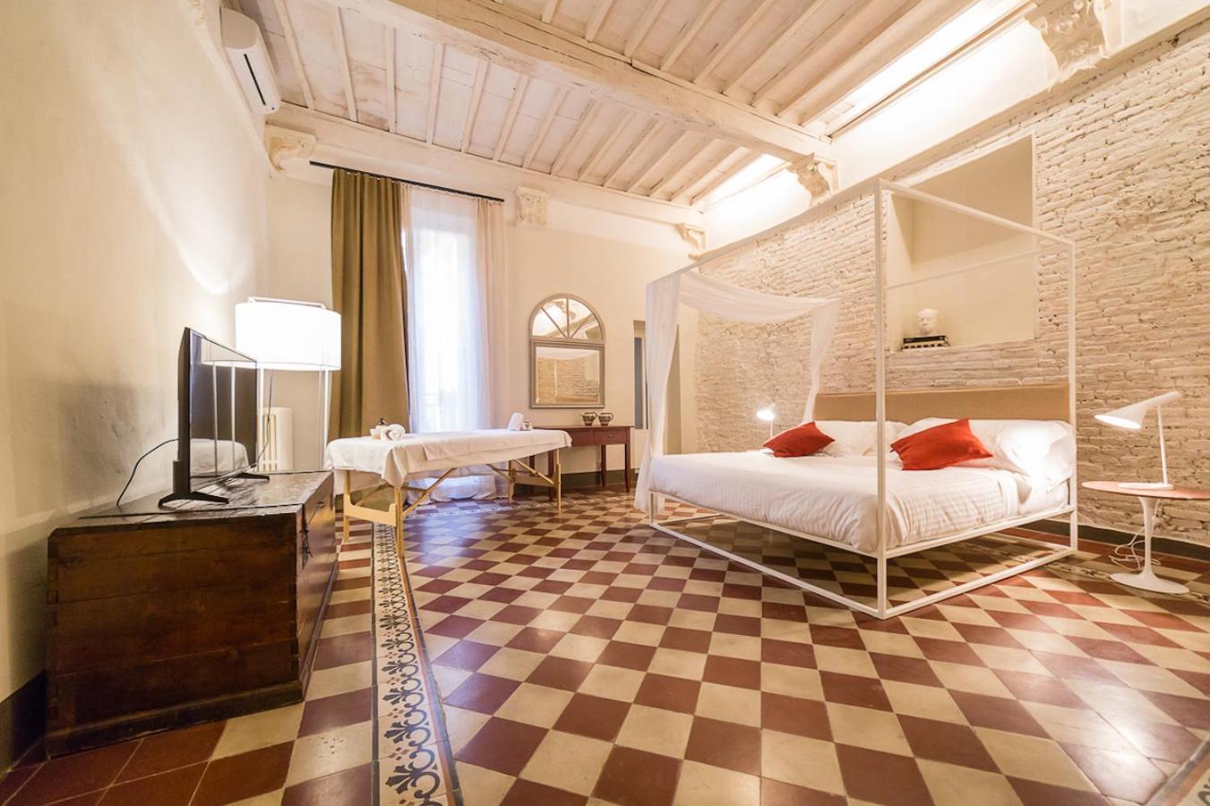 Bed and Breakfast Casatorre Dei Leoni Dimora Storica Siena Zimmer foto